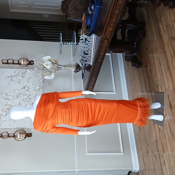 Women's Orange Off-Shoulder Furry Hem Maxi Dress. Size S - Picture 3 of 17
